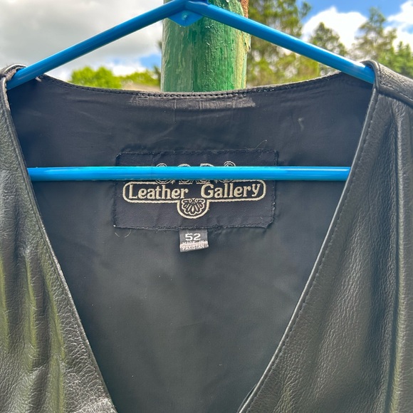 Leather Gallery Biker Jacket | Muscle Jacket |Vest with Elastic Side adjustments - Picture 5 of 8